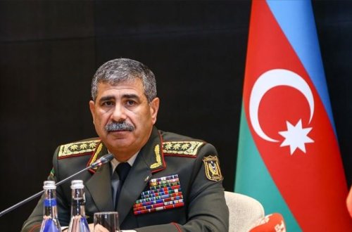 Zakir Həsənovun müavinlərinin sayı azaldıldı