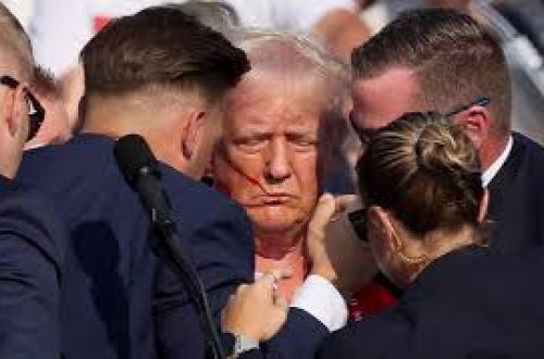 Sui-qəsd cəhdinə məruz qalan Donald Tramp: 