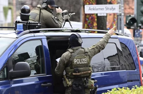 Almaniyada silahlı hücum baş verdi