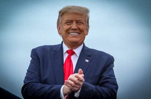 Trampın namizədliyi rəsmən təsdiqləndi