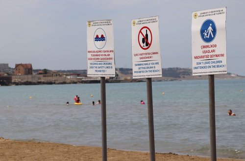 Çimərlikdə qadınların əşyasını oğurlamaqda şübhəli bilinən 66 yaşlı şəxs saxlanılıb