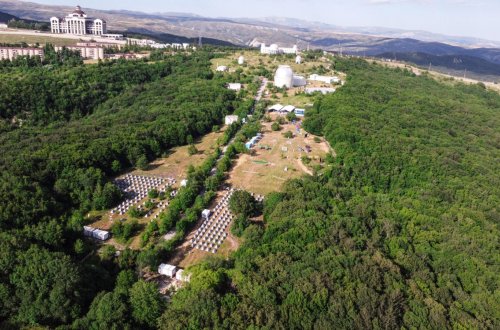 Ölkənin ən böyük gənclər festivalı “Yay Fest” başladı