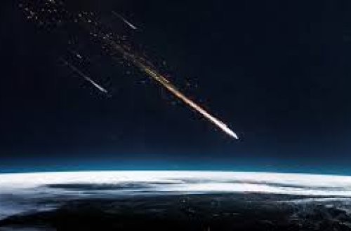 Meteor havada parçalandı və zəlzələ yaratdı: Nyuyorklular təşviş içində