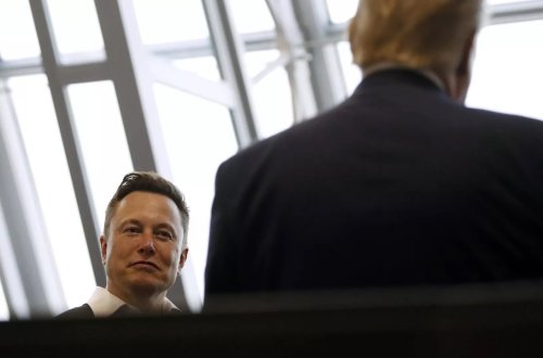 Mask Trampın seçki kampaniyasına 45 milyon dollar ianə edəcək