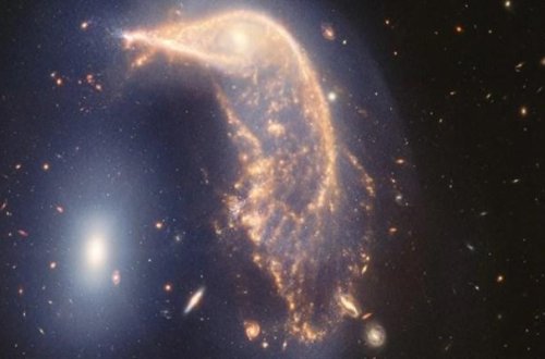 James Webb Kosmik Teleskopu yeni qalaktikalar çəkdi