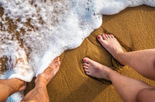 Ərini məşuqəsi ilə çimərlikdə tutdu - FOTO