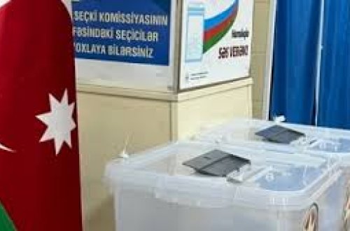 Parlament seçkilərinə 806 nəfər namizədlik üçün müraciət edib, dördü qeydə alınıb