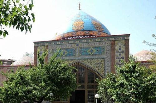 Göy məsciddə erməni müəllimlərə fars dili öyrədilir