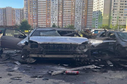 Moskvada yüksək rütbəli zabitin avtomobili partladıldı - özü və arvadı yaralandı - VİDEO