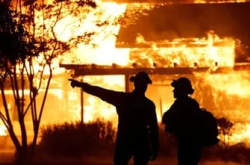 Kaliforniyada meşə yanğınları nəticəsində 2 bölgə təxliyə edilir