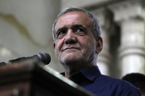 İranın yeni seçilən prezident sabah and içəcək