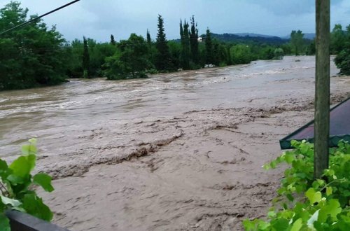 Son üç ayda Azərbaycanda 100-dən çox sel hadisəsi qeydə alınıb