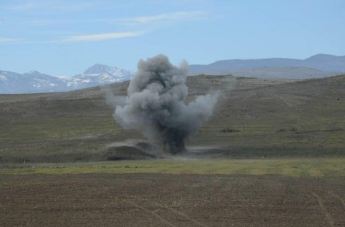 Qazaxın azad olunan kəndində mina partlayıb, xəsarət alanlar var