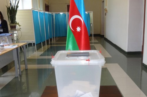 Növbədənkənar parlament seçkilərinin təşviqat kampaniyası başlayır