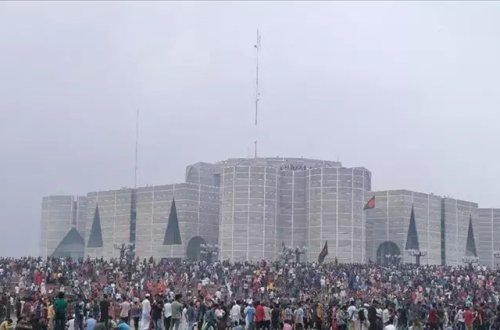 Banqladeşdə parlament buraxılıb
