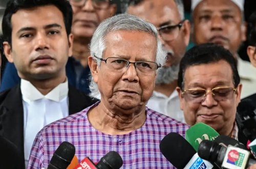 Məhəmməd Yunus Banqladeşdə müvəqqəti hökumətin başçısı oldu