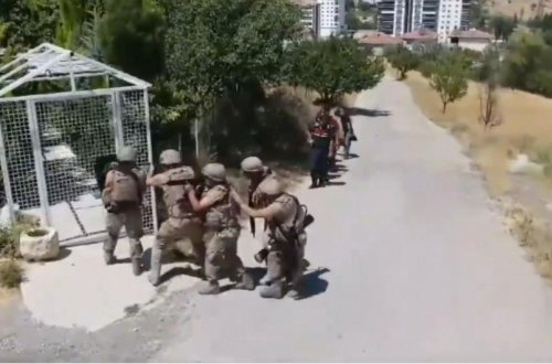 Türkiyədə “Narkoçelik-31” əməliyyatı keçirilib, 91 nəfər tutulub