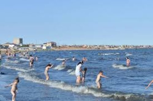 Sabah Abşeron çimərliklərində suyun temperaturu 27 dərəcə isti olacaq