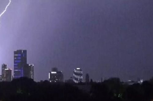 Çində ildırım vurması nəticəsində 6 nəfər öldü