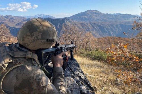 İraqın şimalında 17 terrorçu öldürülüb