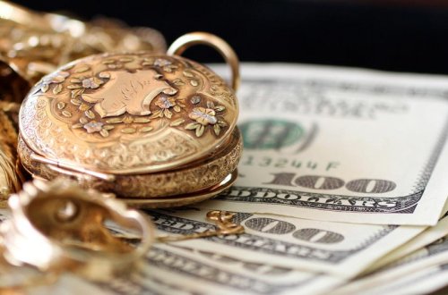 Bakıda qadınlardan 30 min manat pul oğurlanıb