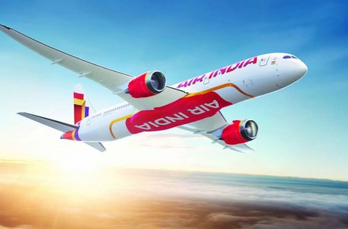 Hindistana məxsus təyyarənin sərnişinləri mina təhlükəsi ilə bağlı təxliyə edilib