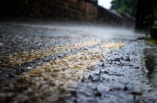 Leysan yağıb, şimşək çaxıb - FAKTİKİ HAVA