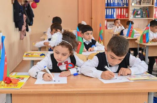 Azərbaycanda məktəblər meymunçiçəyinə görə onlayn təhsilə keçir? - RƏSMİ CAVAB