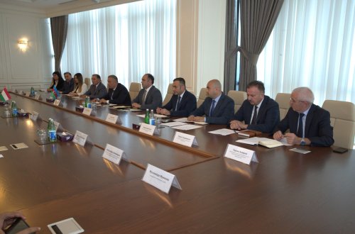 Bakıda kənd təsərrüfatı sahəsində Azərbaycan-Tacikistan İşçi Qrupunun 2-ci iclası keçirilib