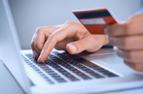 Bank kartlarınızdan pul oğurlana bilər - Xəbərdarlıq