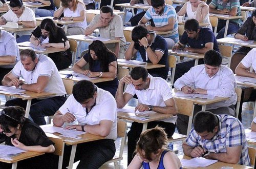 Ali məktəblərə qəbul olunanların qeydiyyatına start verilir