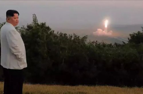 Şimali Koreya əsgərləri dəhşət içində həyatını itirir