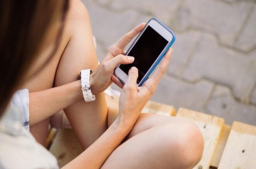 Əhaliyə XƏBƏRDARLIQ - Bu gün telefondan maksimum az istifadə edin