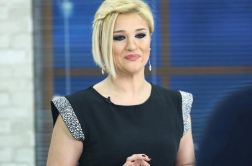 Mətanət əməliyyatla göz rəngini dəyişdirdi - FOTO