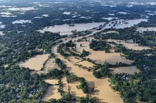 Banqladeşdə daşqınlarda ölənlərin sayı 52-yə yüksəlib