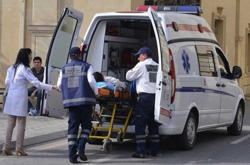 Bakıda qadın sürücü qəza törətdi - ölən var