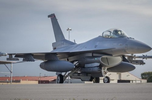 Niderland Ukraynaya öz silahı ilə Rusiyanın cəbhə arxasındakı hədəflərinə atəş açmağa icazə verib