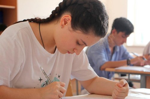 Nazirlər Kabinetindən 4 universitetlə bağlı QƏRAR