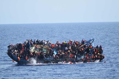 Seneqal sahillərində miqrant qayığı qəzaya uğrayıb, onlarla insan ölüb