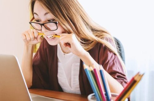 Tələbələrə “onlayn” formada təhsillə bağlı xəbərdarlıq EDİLDİ