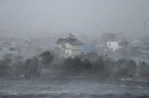 Vyetnamdakı qasırğa nəticəsində ölənlərin sayı 230-u keçib