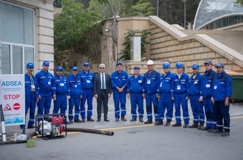 ADSEA əməkdaşları  