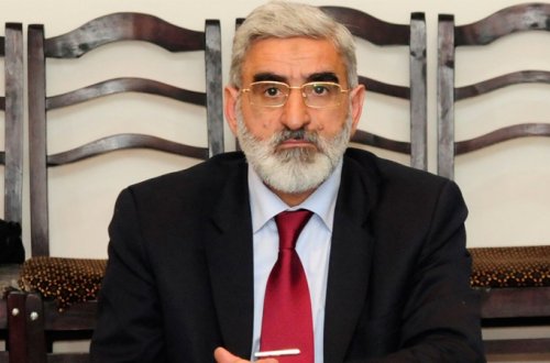 Partiya sədrinin istefası qəbul edilmədi