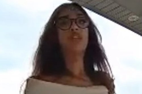 Kanadada bir qadın lüks avtomobilini oğurladığı kişinin üstünə keçərək qaçıb