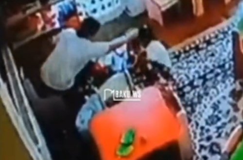 Bağçada azyaşlıya kobud davrananlar işdən çıxarıldı - VİDEO