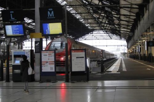 Fransada bir qrup dəmiryol işçisi tətilə çıxıb