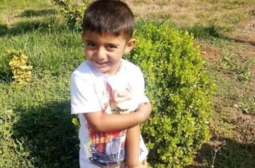 4 yaşlı uşaq traktorun altında qalaraq öldü, ata saxlanıldı