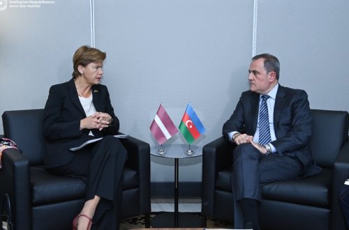 Azərbaycan və Latviyanın XİN başçıları regional və beynəlxalq təhlükəsizlik məsələlərini müzakirə ediblər - YENİLƏNİB