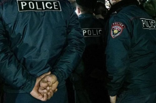 İrəvan polisinə “Rossiya Mall” ticarət mərkəzində partlayıcı qurğu olması barədə məlumat daxil olub
