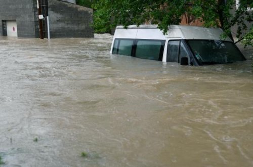 Fransanın 6 əyalətində güclü yağışlar səbəbindən daşqın xəbərdarlığı edilib